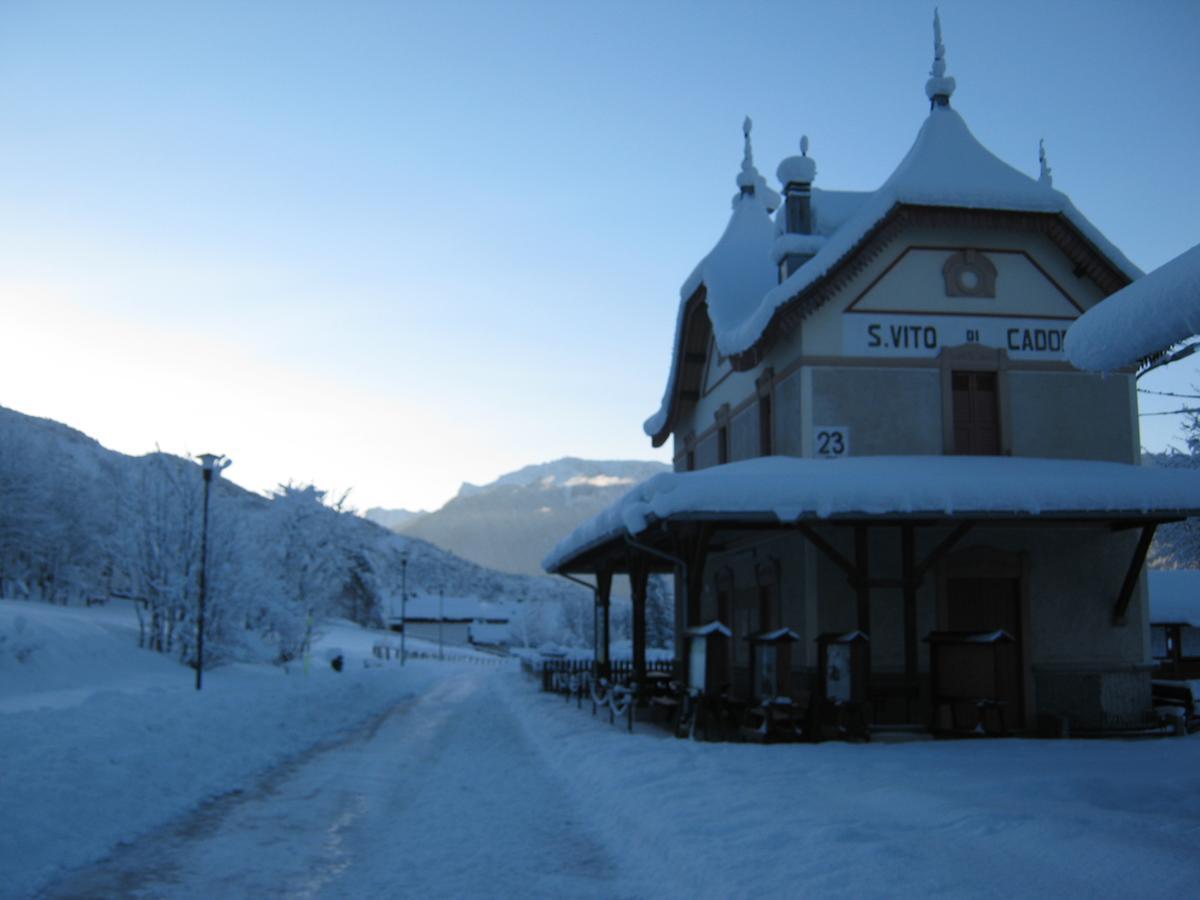 Hotel Albergo Dolomiti ซานวีโต ดิ กาโดเร ภายนอก รูปภาพ