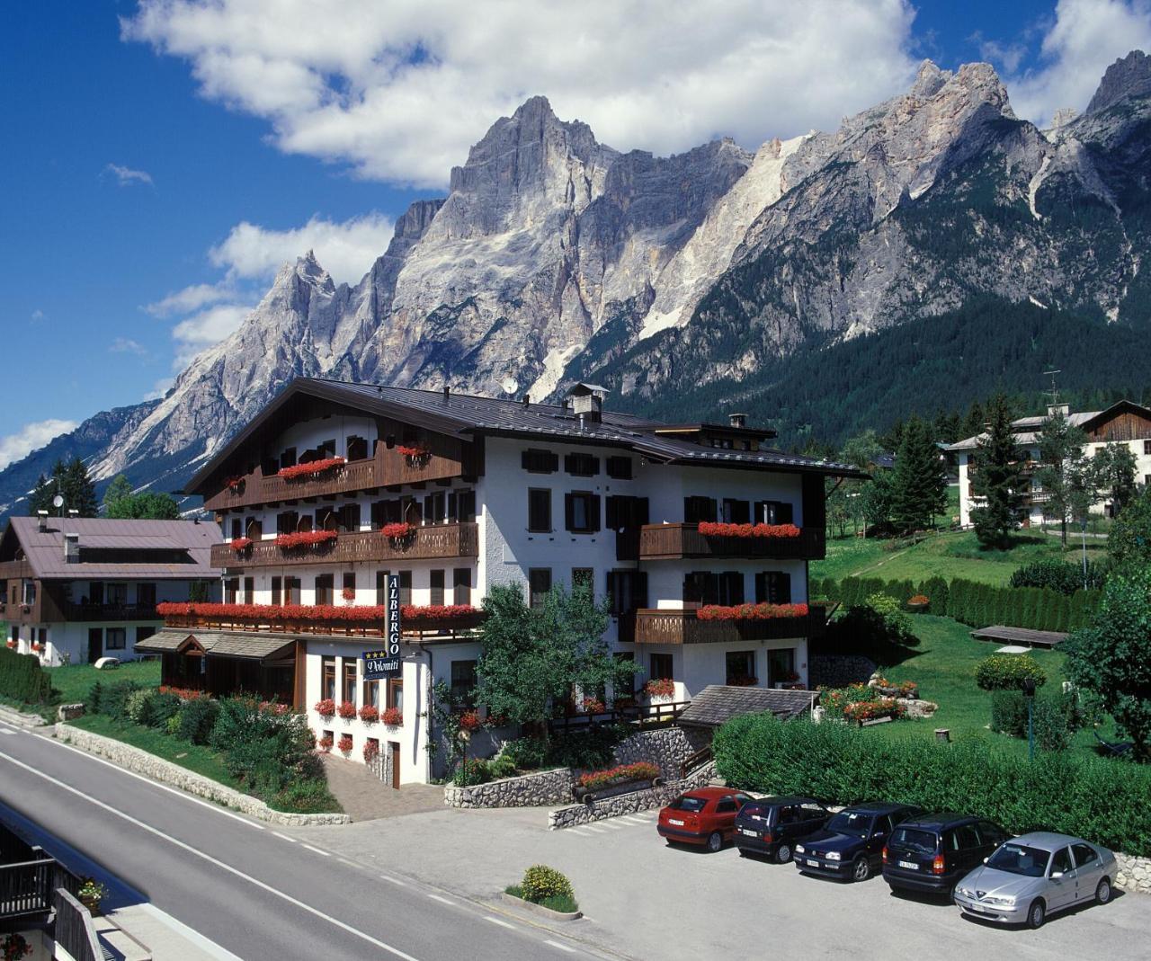 Hotel Albergo Dolomiti ซานวีโต ดิ กาโดเร ภายนอก รูปภาพ